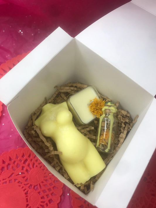 Oshun Fertility Spell Kit by Sage N Thangs